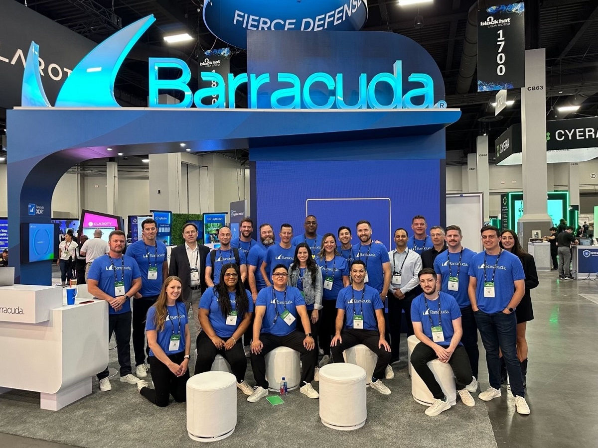 Barracuda team at Black Hat booth